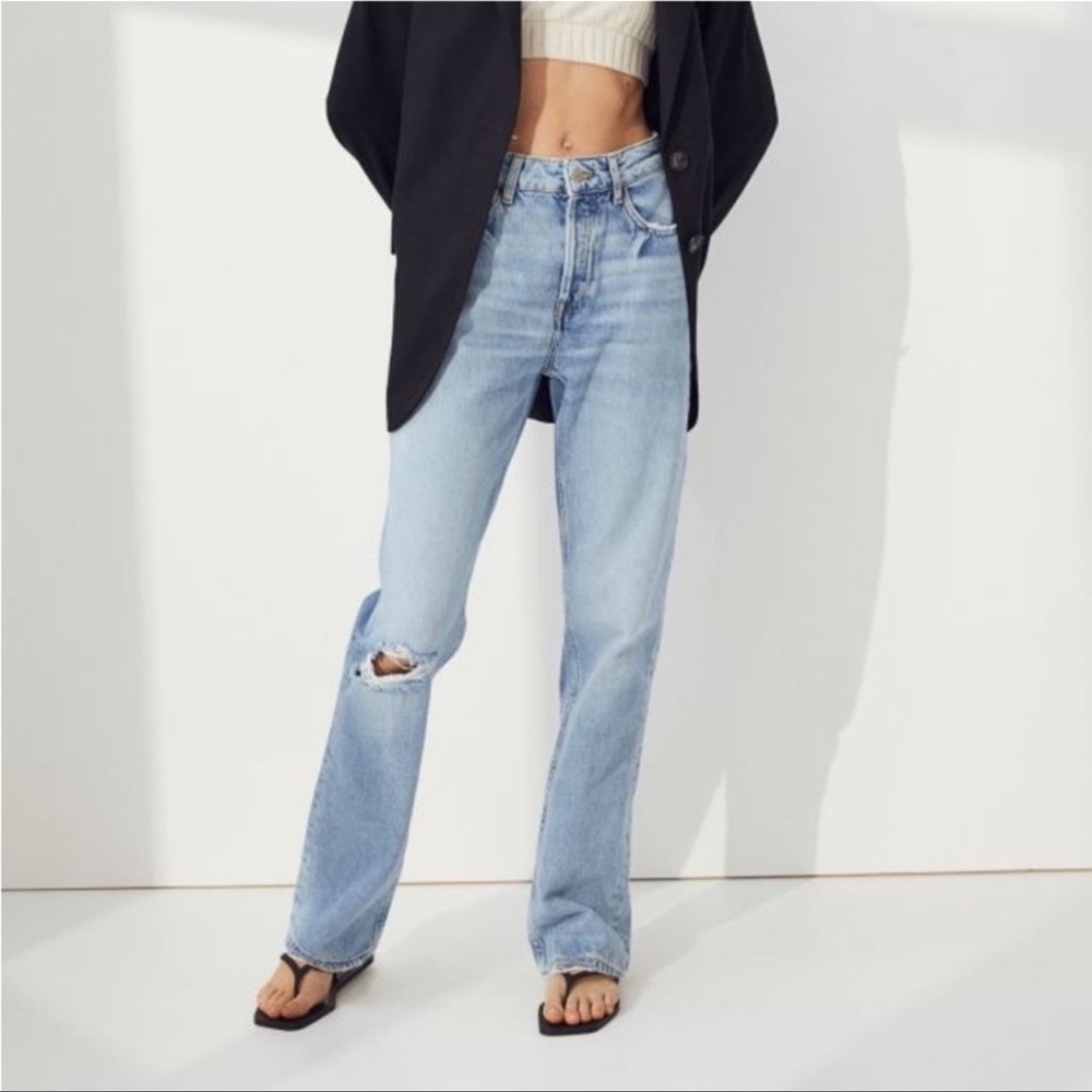 H&M Brand New With Tags 90’s Straight leg High Waist Jeans Size 10